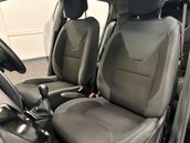 Renault Clio ICONIC TCE 37