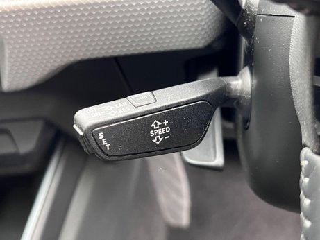 Audi A1 1.0 TFSI 30 S line Sportback S Tronic Euro 6 (s/s) 5dr 27