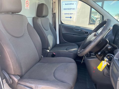 Peugeot Expert 2.0 Expert 1200 L2H1 HDi 17