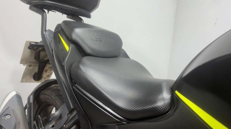 Keeway RKF 125 2023 ONLY 4K 1 OWNER NEW MOT 125CC NAKED BIKE 8