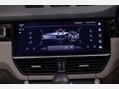 Porsche Cayenne 3.0 V6 E-Hybrid 17.9kWh Platinum Edition TiptronicS 4WD Euro 6 (s/s) 5dr (3 59