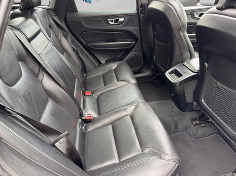 Volvo XC60 2.0 D5 PowerPulse Inscription Auto AWD Euro 6 (s/s) 5dr 62