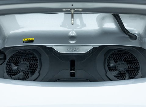 Porsche 911 GT3 Touring (992) 35