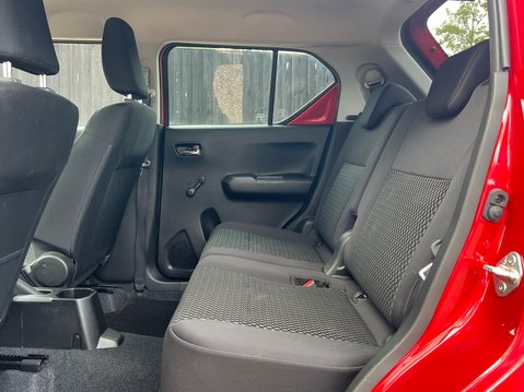 Suzuki Ignis SZ-T DUALJET MHEV 9
