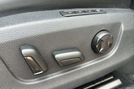 Skoda Superb 1.4 Superb SE Tech iV PHEV Semi-Auto 5dr 19
