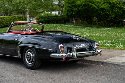 Mercedes-Benz SL 190SL CONCOURS RESTORED 12