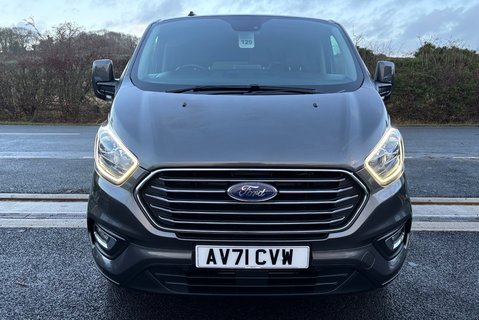 Ford Tourneo Custom 320 130 ps Titanium L2 9 Seater - Automatic 9