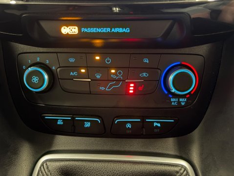 Ford Transit Connect 1.5 200 EcoBlue Limited L1 Euro 6 (s/s) 5dr 19