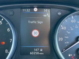 Nissan Qashqai 1.3 Qashqai N-Connecta DiG-T 5dr 25