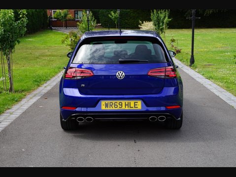 Volkswagen Golf 2.0 TSI R DSG 4Motion Euro 6 (s/s) 5dr 11