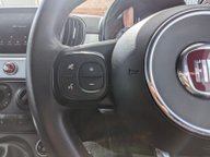 Fiat 500 C CONNECT MHEV 31