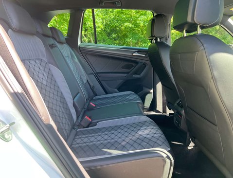 Volkswagen Tiguan 1.5 Tiguan R-Line TSi Semi-Auto 5dr 43