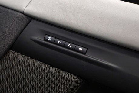 Land Rover Range Rover Evoque 1.5 Range Rover Evoque Autobiography PHEV Auto 4WD 5dr 31