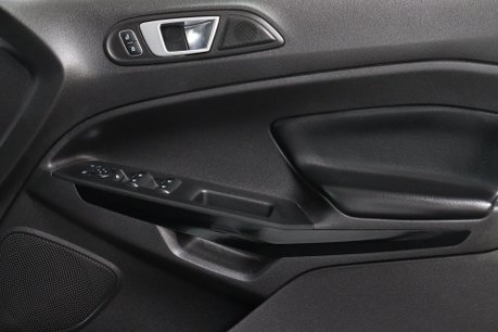 Ford Ecosport TITANIUM 35