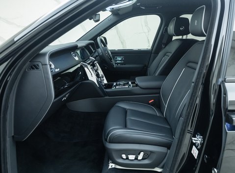 Rolls-Royce Cullinan 17