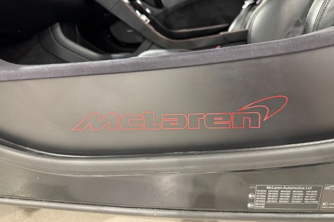 McLaren MP4-12C V8 30