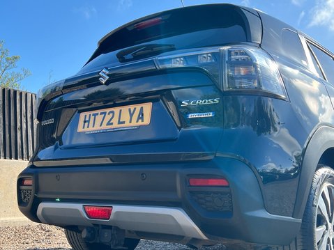 Suzuki S-Cross ULTRA BOOSTERJET ALLGRIP MHEV 18