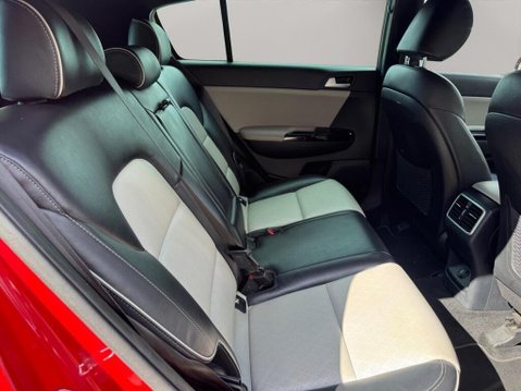 Kia Sportage 1.6 T-GDi GT-Line AWD Euro 6 5dr 40