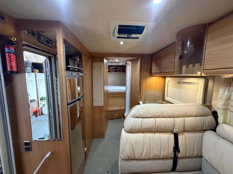 Niesmann and Bischoff Arto 74L 6 berth, large garage, tag axle, Niesmann Bischoff 15