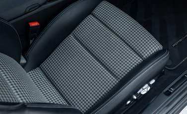 Porsche 911 50TH ANNIVERSARY EDITION 15