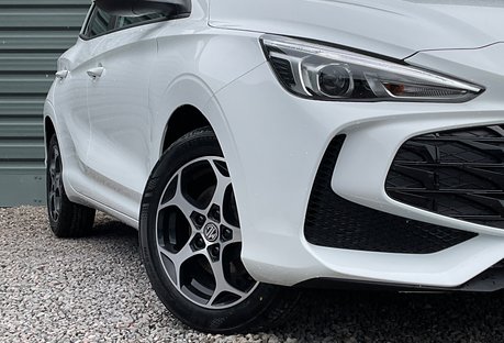 MG MG3 1.5 HYBRID+ SE