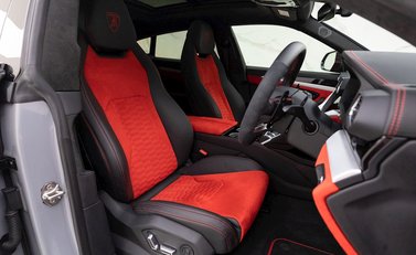 Lamborghini Urus 10
