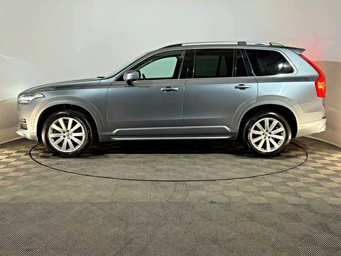 Volvo XC90 D5 POWERPULSE MOMENTUM AWD 6