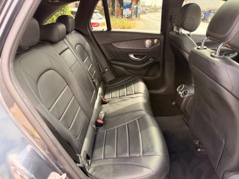 Mercedes-Benz GLC 2.1 GLC250d AMG Line (Premium Plus) G-Tronic 4MATIC Euro 6 (s/s) 5dr 22