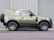 Land Rover Defender 90 BRAND NEW HARD TOP X-DYNAMIC SE STYLED BY SEEKER  8