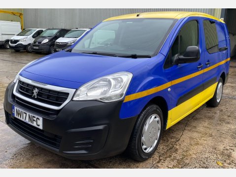 Peugeot Partner 1.6 BlueHDi 744 S Combi Van 6dr Diesel Manual L2 (113 g/km, 97.64 bhp) 29