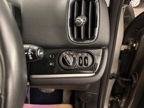 Mini Countryman 1.5 Cooper Exclusive Steptronic Euro 6 (s/s) 5dr 26