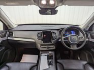 Volvo XC90 2.0 XC90 + B5 MHEV AWD Auto 4WD 5dr 2