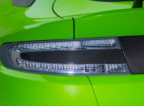 Aston Martin Vantage GT12 39