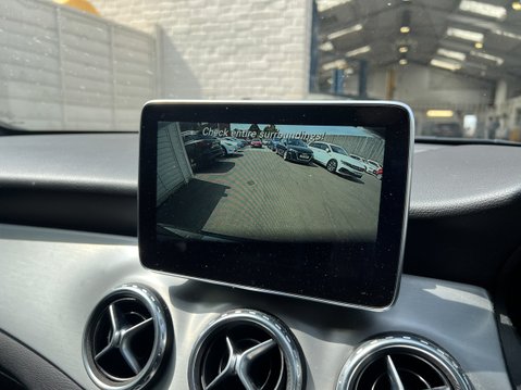 Mercedes-Benz GLA (Sold) 2.1 GLA200d AMG Line SUV 5dr Diesel Manual Euro 6 (s/s) (136 ps) 27