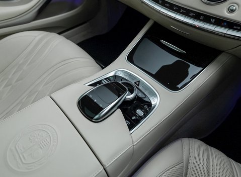 Mercedes-Benz S63 AMG Coupe 19