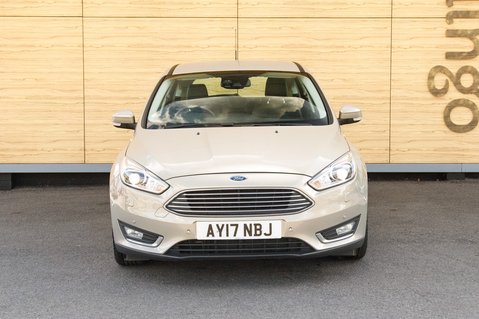 Ford Focus TITANIUM X 5