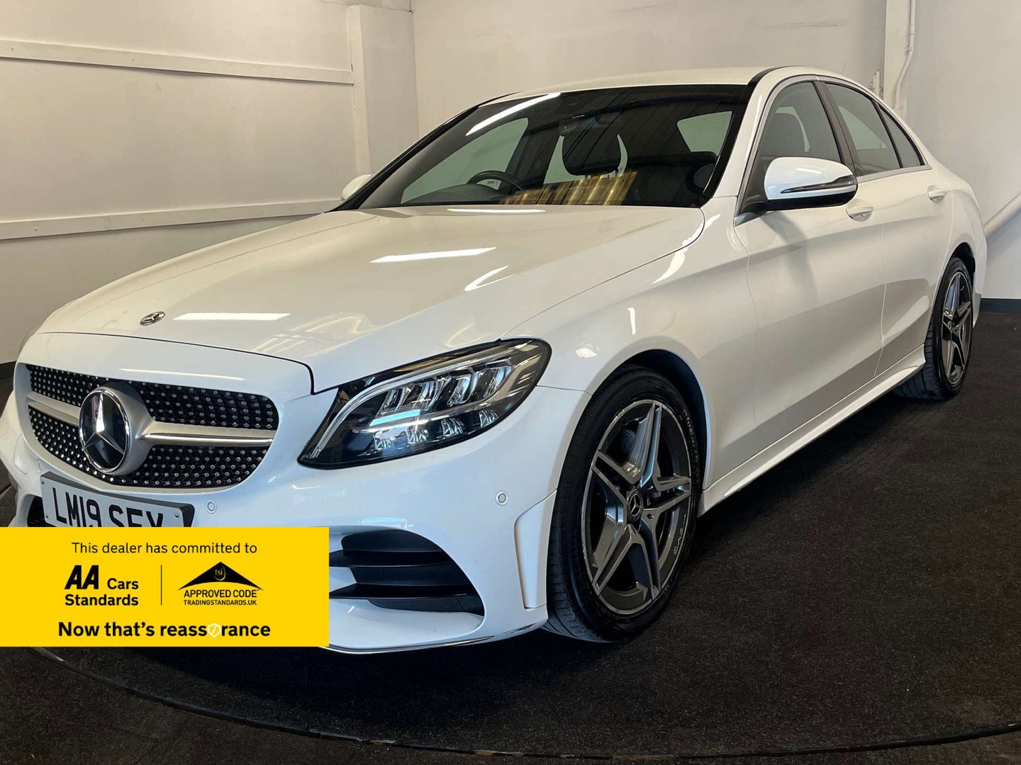2019 Mercedes-Benz C-Class — image 1