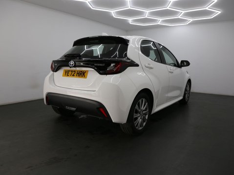 Toyota Yaris 1.5 VVT-h Icon E-CVT Euro 6 (s/s) 5dr 5