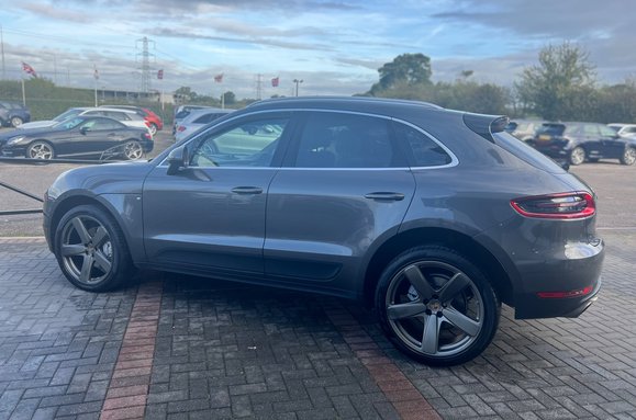 Porsche Macan 3.0 S PDK 4WD AUTO £12000 OF EXTRAS 14