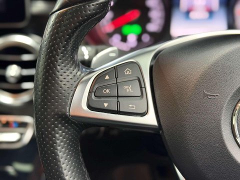 Mercedes-Benz C Class 2.1 C300h BlueTEC AMG Line Estate 5dr Diesel Hybrid G-Tronic+ Euro 6 (s/s) 33