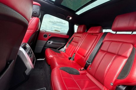 Land Rover Range Rover Sport 3.0 SD V6 HSE Dynamic SUV 5dr Diesel Auto 4WD Euro 6 (s/s) (306 ps) 23
