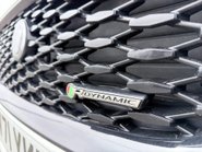 Jaguar E-Pace 2.0 R-DYNAMIC BLACK MHEV 30