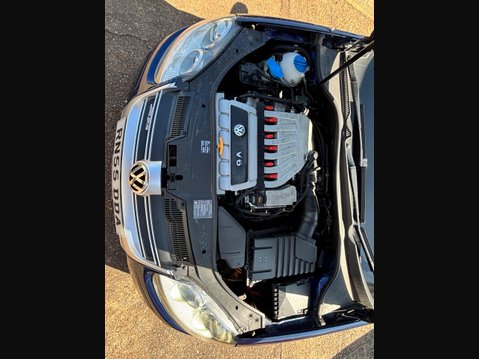 Volkswagen Golf 3.2 V6 R32 DSG 4Motion 5dr 4