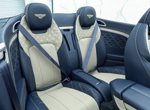 Bentley Continental GT W12 Convertible First Edition 14