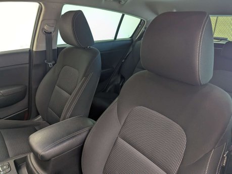 Kia Sportage 1.6 Sportage 2 CRDi ISG Semi-Auto 5dr 36