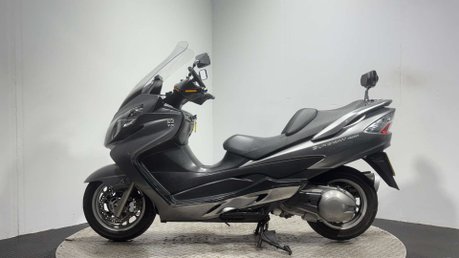 Suzuki Burgman AN 2009 27K MOT SERVICED 400CC MAXI SCOOTER RIDES / LOOKS GOOD 4
