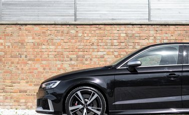 Audi RS3 Saloon 28