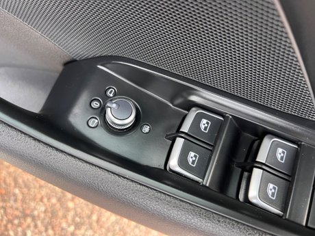 Audi A3 1.5 TFSI CoD Black Edition Sportback S Tronic Euro 6 (s/s) 5dr 46