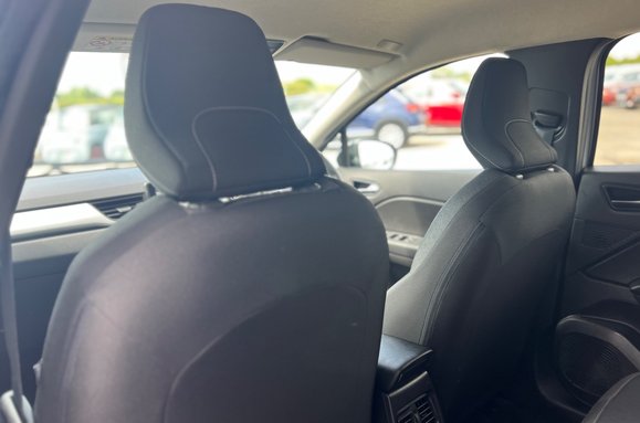 Renault Captur ICONIC 1.0 TCE 29