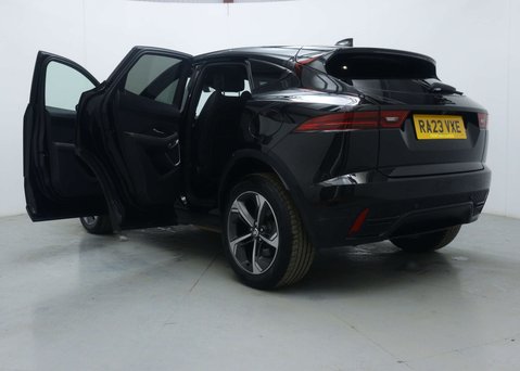 Jaguar E-Pace 1.5 P300e 11.5kWh R-Dynamic SE Black SUV 5dr Petrol Plug-in Hybrid Auto AWD 66